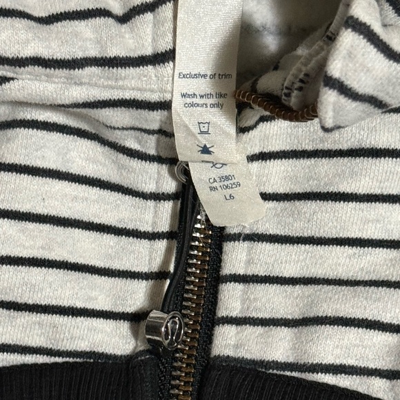 lululemon athletica Striped Black and White Jacket - Picture 4 of 5